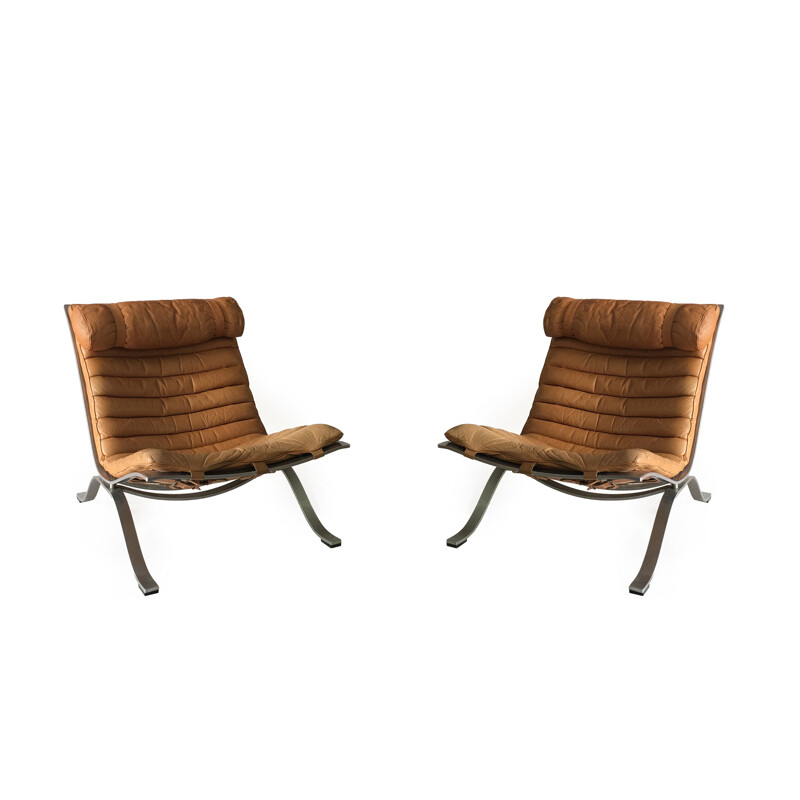 Pair of low chairs and ottoman 'Ari' by Arne Norell - 1960s 