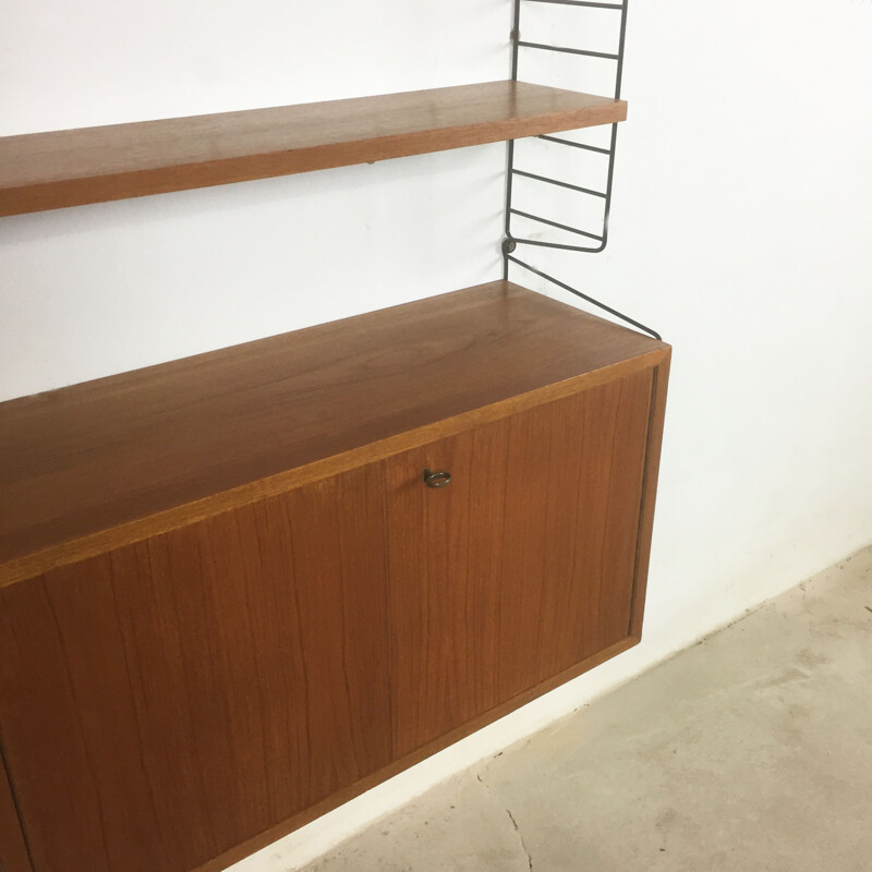 Swedish teak wall shelving unit by Nisse Strinning for String- 1960s