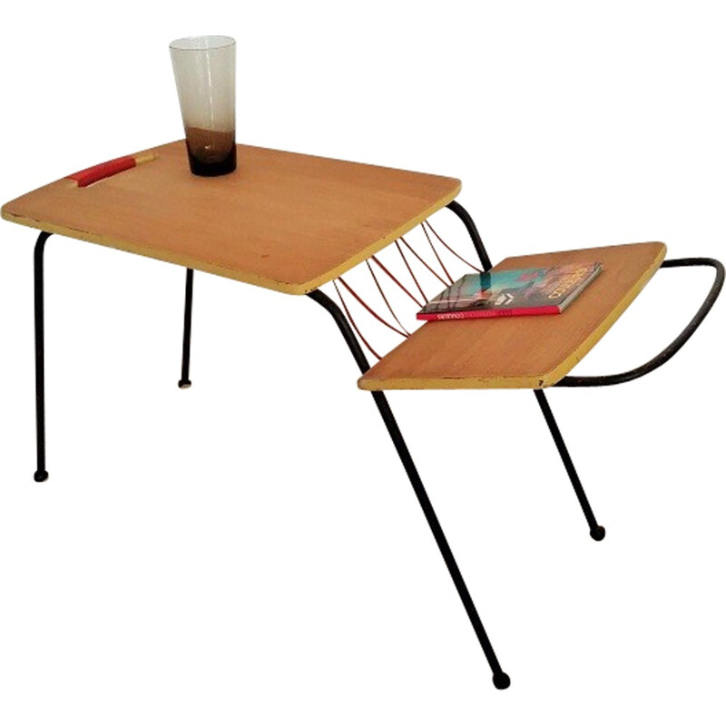 Table avec porte revues minimaliste - 1950