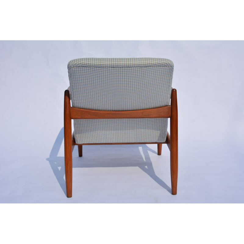 GMF-64 ARMCHAIRS with compact legs - 1960s
