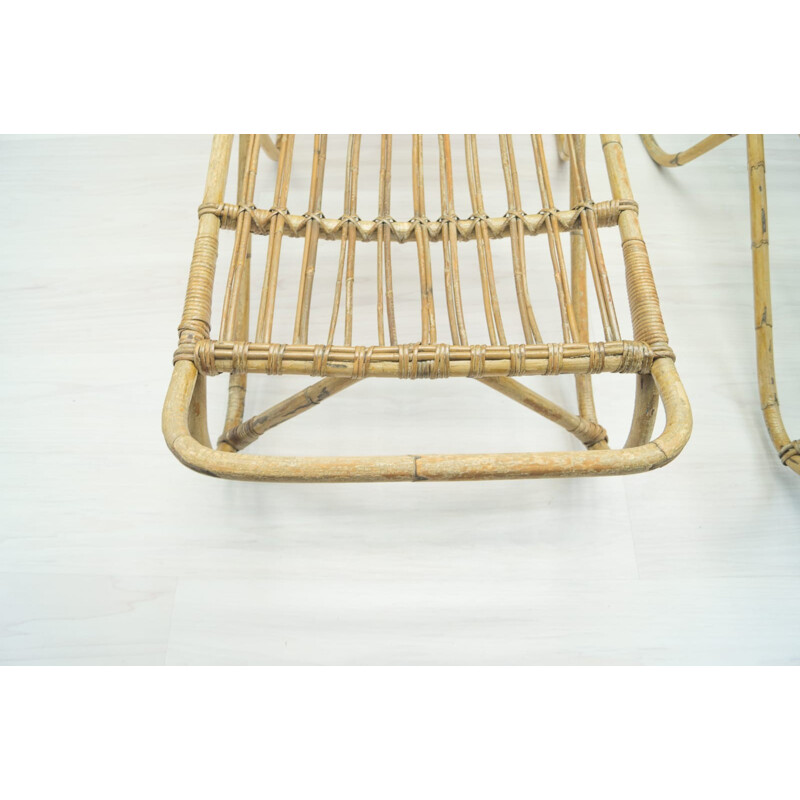 Paire de chaises longues de jardin en bambou et rotin - 1950