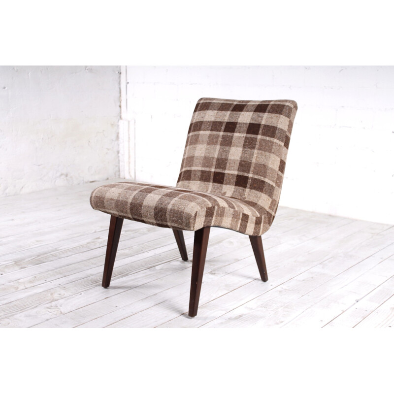 Low chair in a wool plaid fabric and beech by Jens Risom for Knoll Vostra -1950s