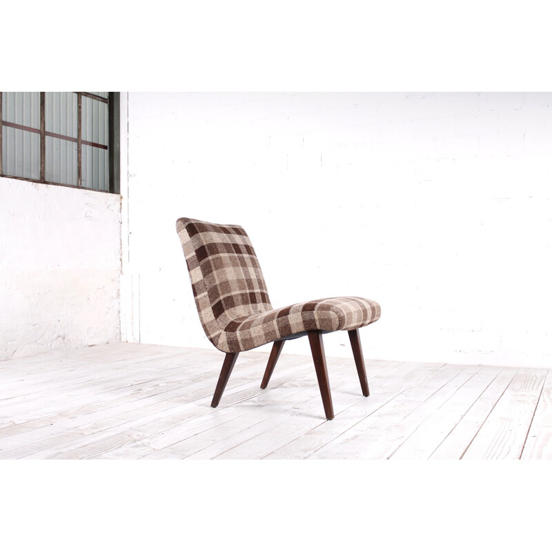 Low chair in a wool plaid fabric and beech by Jens Risom for Knoll Vostra -1950s