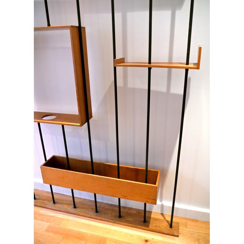 Separation shelves - 1950s