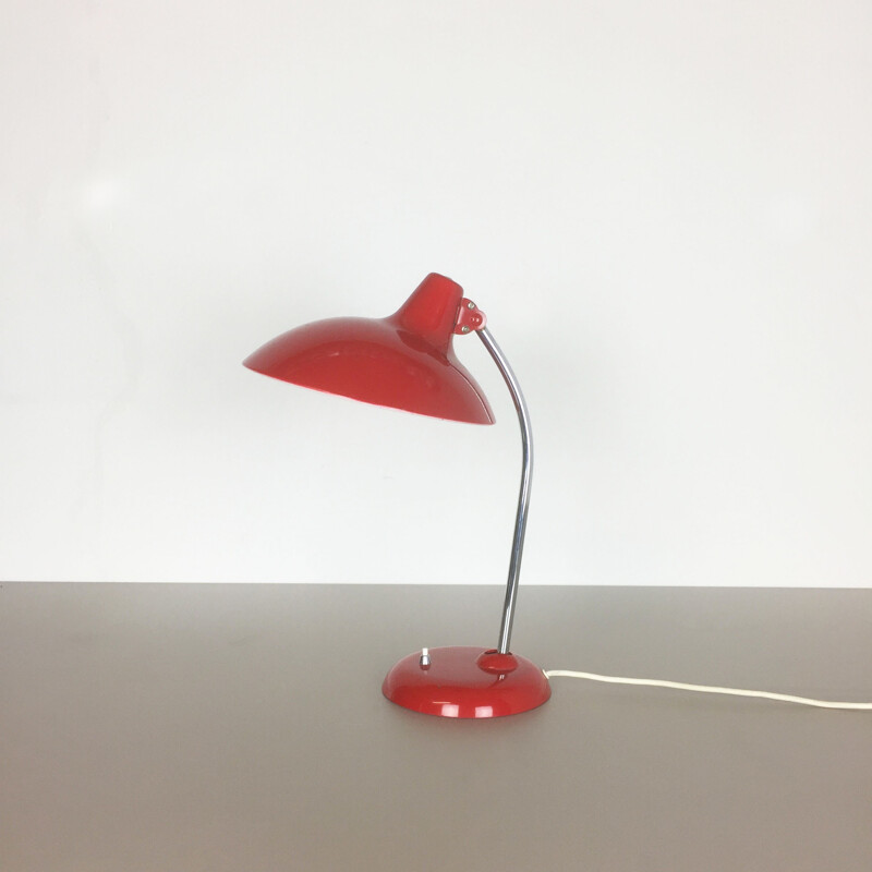 Lampe de bureau Bauhaus rouge Kaiser Idell "6786" de Christian Dell - 1960