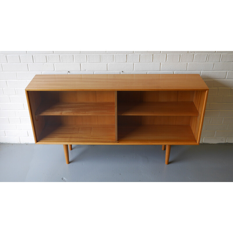 Vintage bookcase by Robin Day for Hille - 1950s