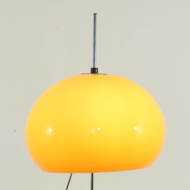 Vintage yellow floor lamp in plexiglass - 1970s