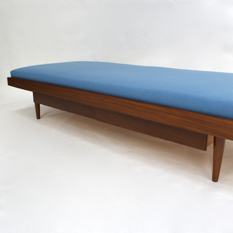 Teak Daybed with 2 drawers and new upholstery - 1950s