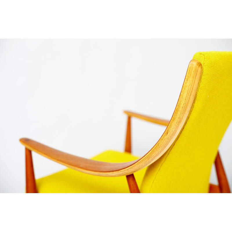 FD-146 Armchair by Peter Hvidt - 1950s