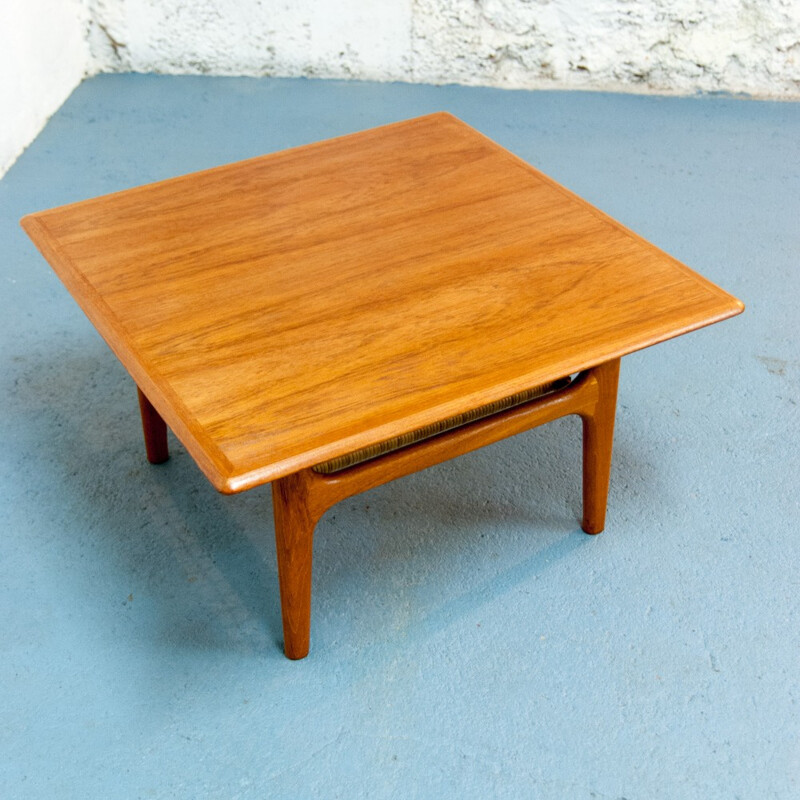 Table basse danoise carrée en bois - 1960