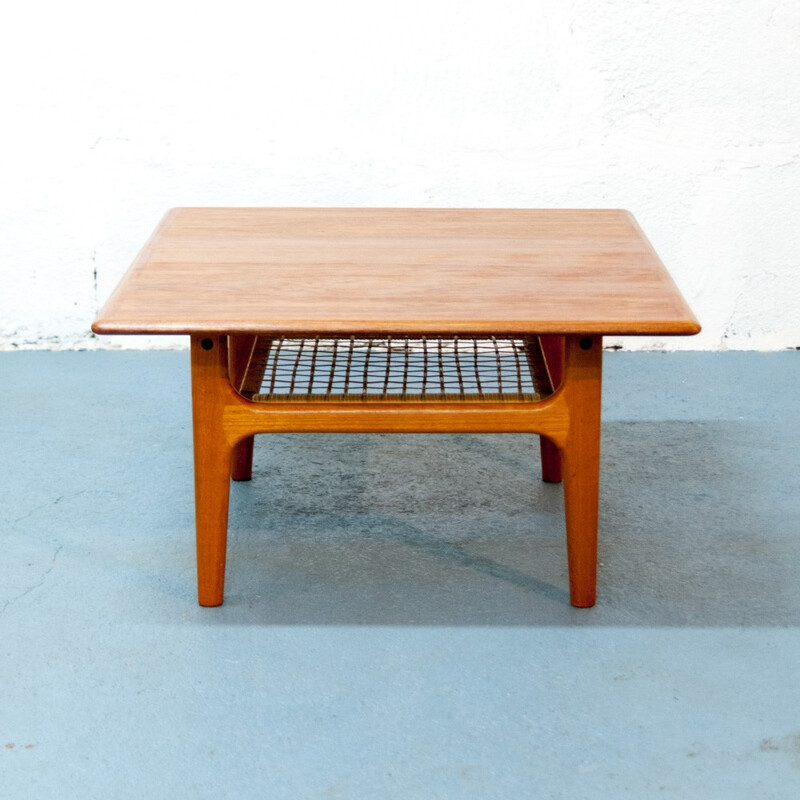 Table basse danoise carrée en bois - 1960