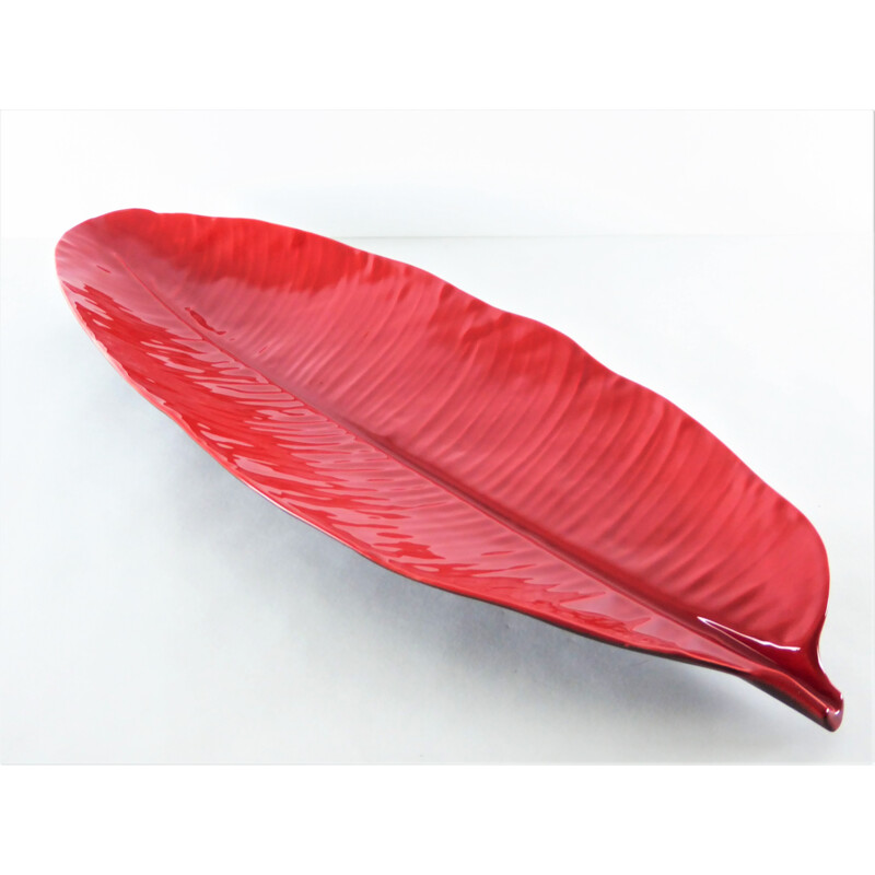Original and elegant red ceramic plate by K.G Lunéville - 1960s