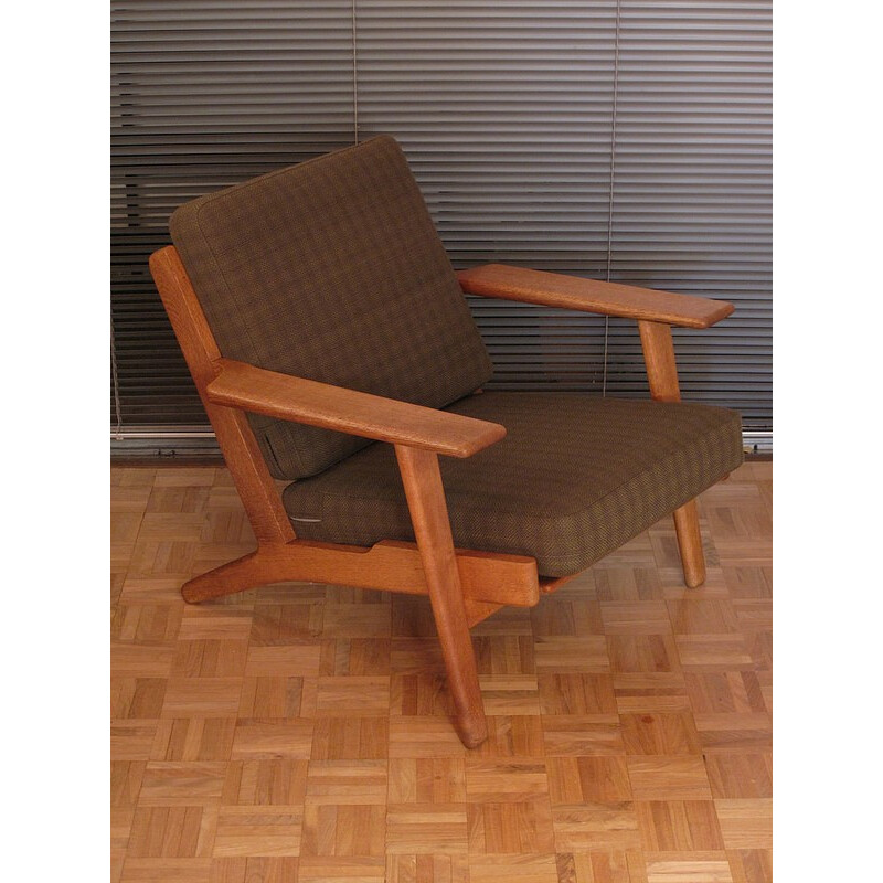 "GE290" Oak armchair by Hans Wegner for Getama - 1950s