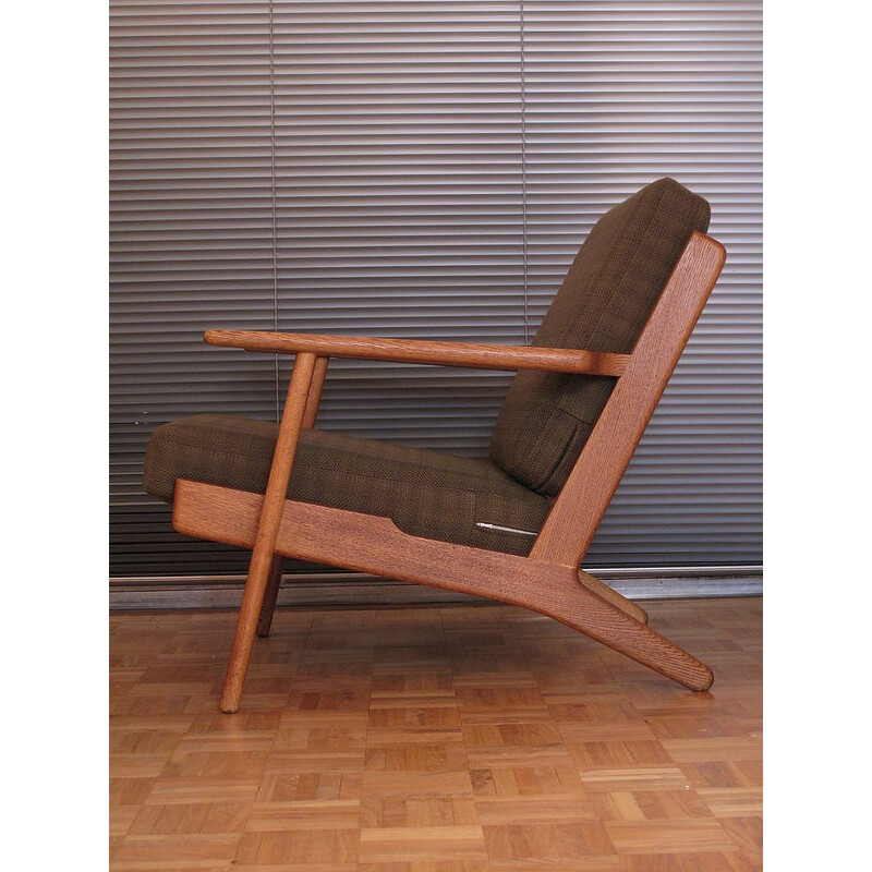 "GE290" Oak armchair by Hans Wegner for Getama - 1950s