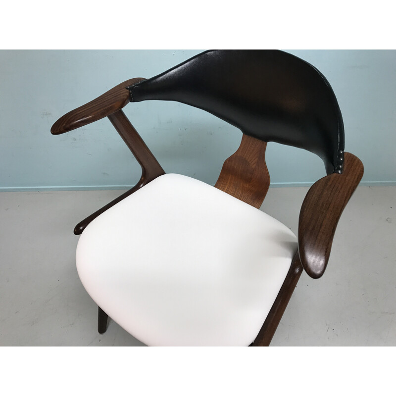 Fauteuil en corne de vache de L.van Teeffelen pour Awa - 1960