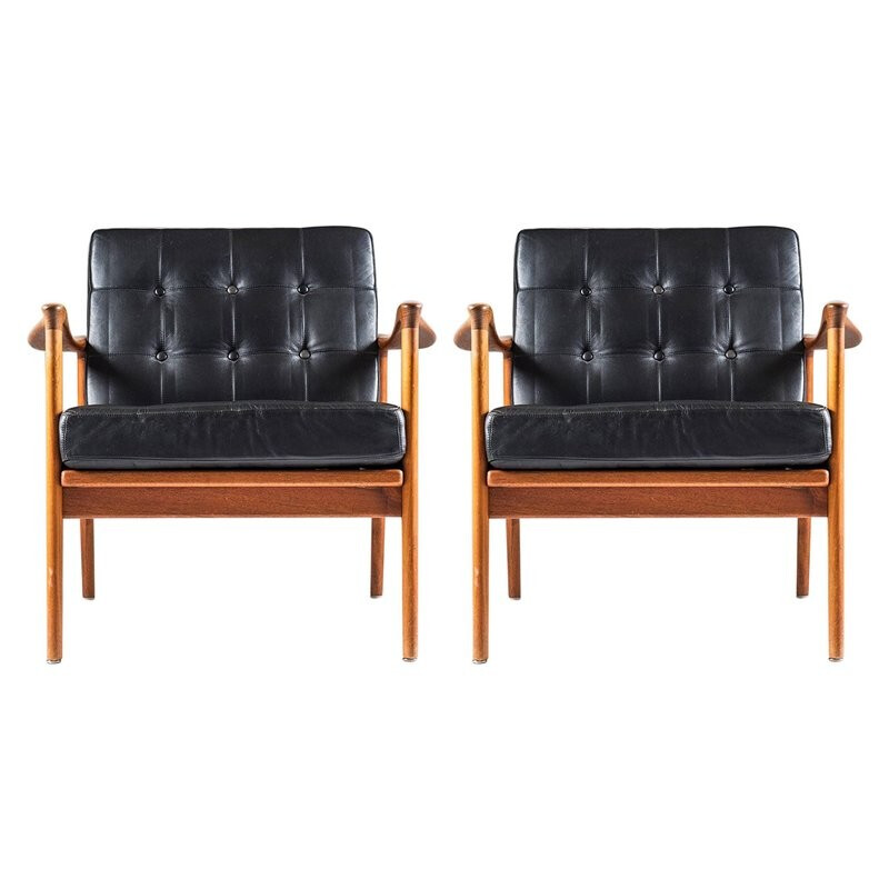 Pair of Scandinavian Easy Chairs "Böja" by Carl-Erik Johansson - 1960s 