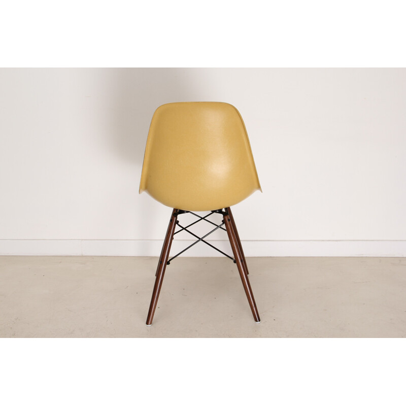 Ochre "DSW" chair, Charles & Ray EAMES - 1950s