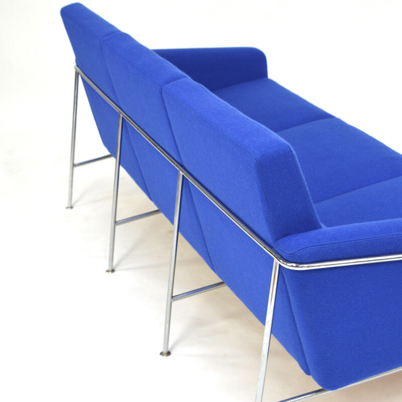 "3303" Sofa by Arne Jacobsen for Fritz Hansen - 1970s