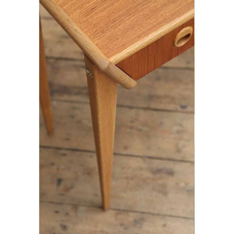 Vintage Danish side table in teak - 1960s