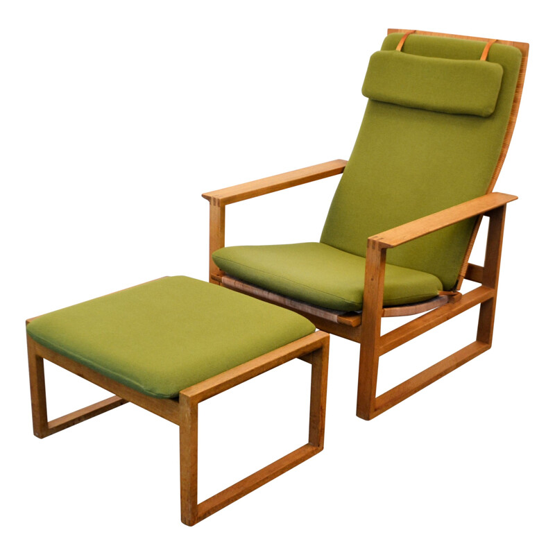 Oak lounge chair with ottoman model BM-2254 by Borge Mogensen - 1960s