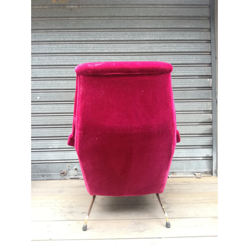 Paire de fauteuils vintage en velours rose de Guy Besnard - 1960