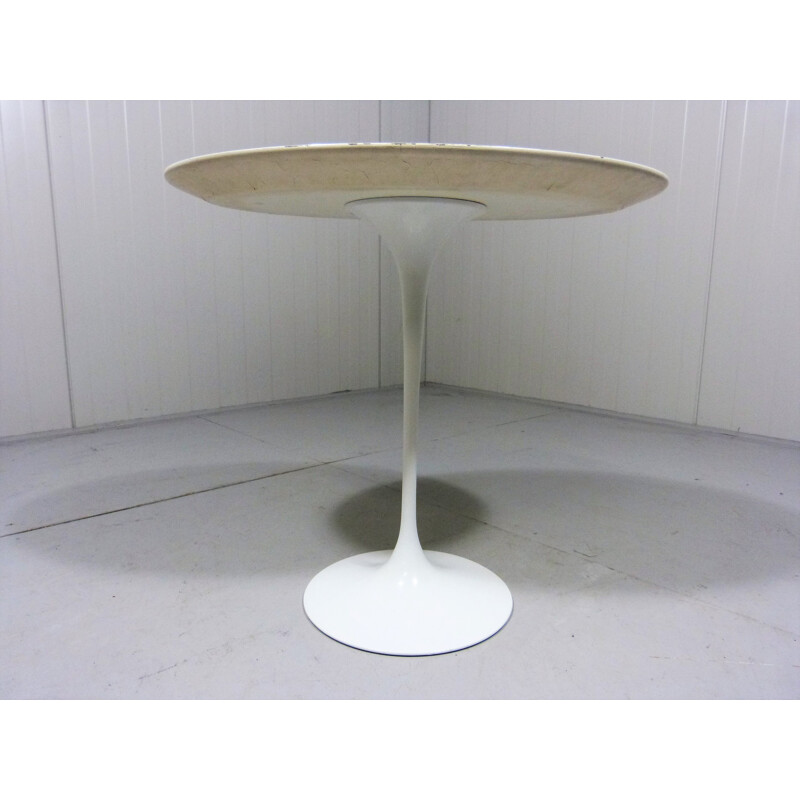 Oval "Tulip" Side Table by Eero Saarinen for Knoll - 1960s