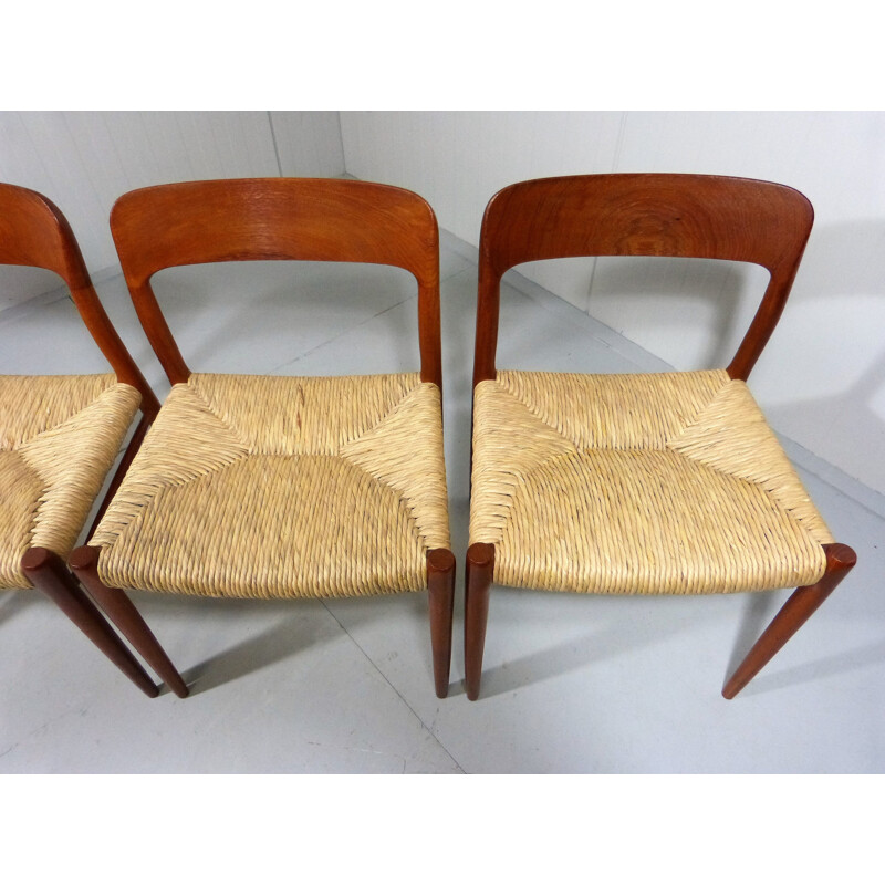 Set of 4 dining chairs, model 75 by Niels O. Møller - 1960s