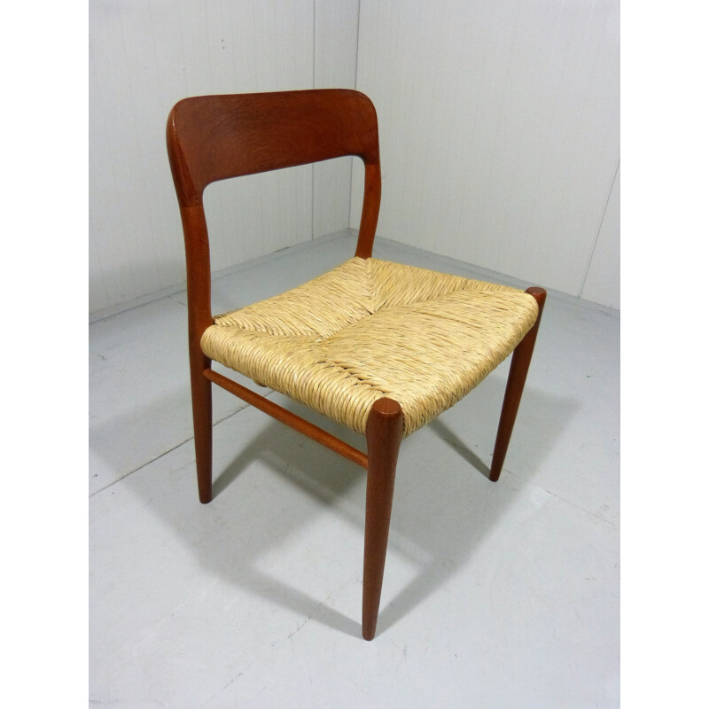 Set of 4 dining chairs, model 75 by Niels O. Møller - 1960s