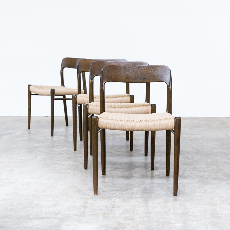 Suite de 4 chaises de Niels O. Møller pour J.L. Møller - 1960