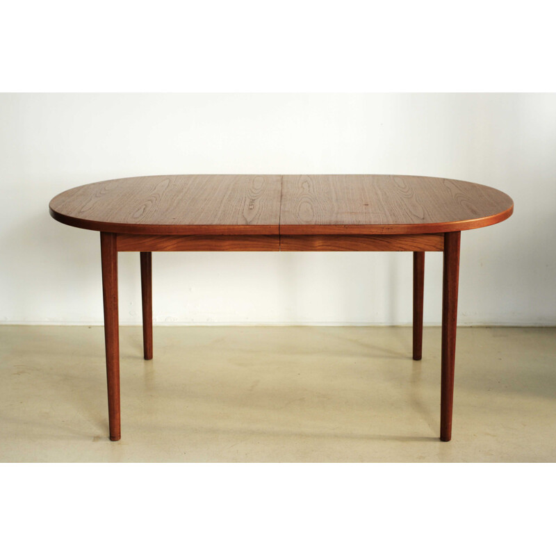 Scandinavian Extandable Table by Nils Jonsson for Hugo Troeds - 1960s