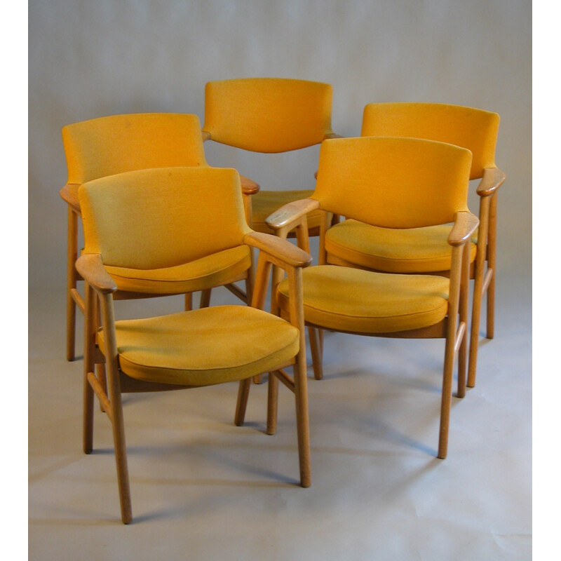 Armchair in Oak and Yellow Fabric by E. Kirkegaard for Høng Stolefabrik - 1960s