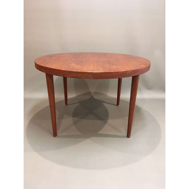 Vintage scandinavian round dining table - 1950s