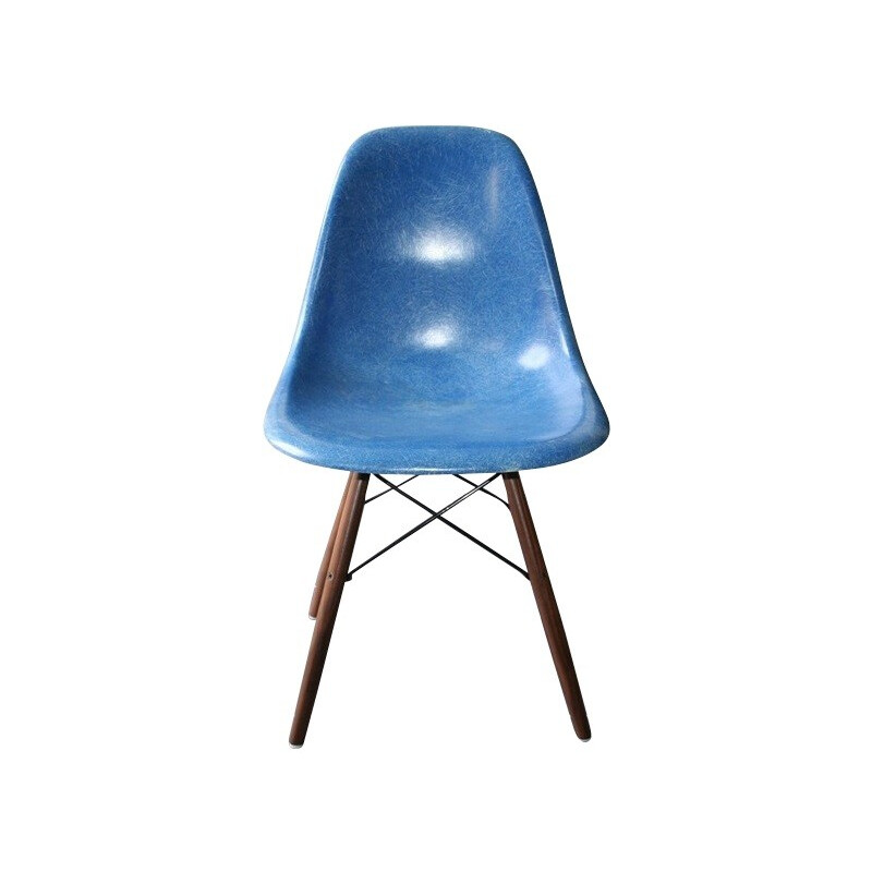 Blue "DSW" chair, Charles & Ray EAMES - 1970s