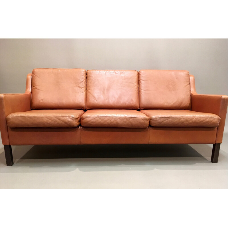 Vintage scandinavian 3-seater sofa in cognac leather - 1970s