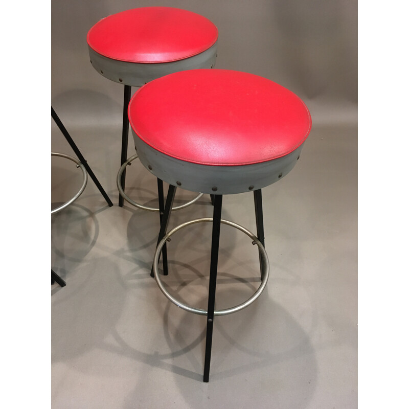 Set of 4 vintage red stools - 1950s