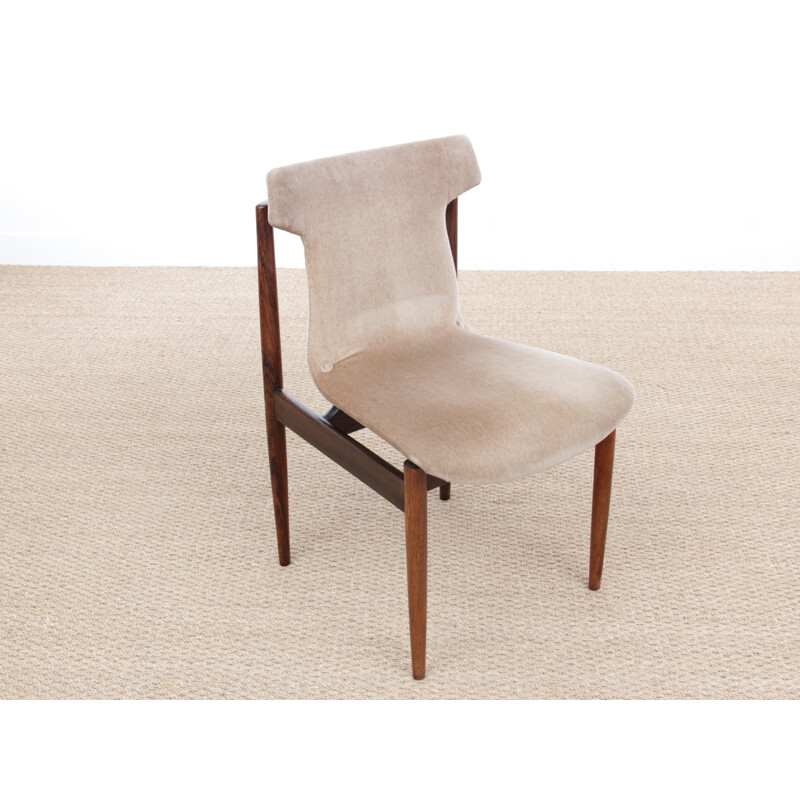 Suite de 4 chaises  en palissandre de Rio modèle IK - 1960