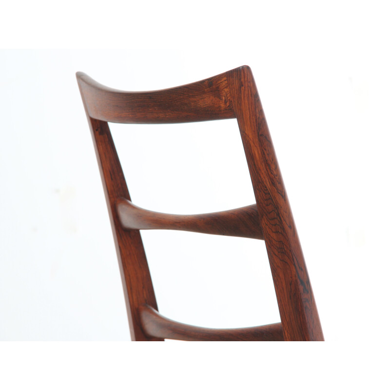 Suite de 4 chaises scandinaves en palissandre de Rio modèle Lis de Niels Koefoed - 1950