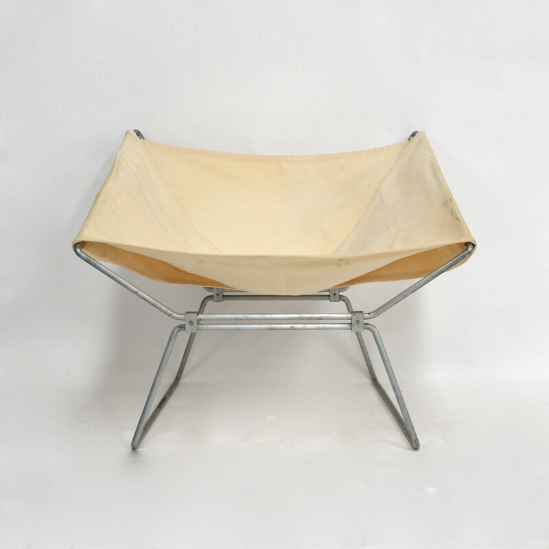 Pierre Paulin 1st Edition AP14 Butterfly Chair by Pierre Paulin - 1950s  