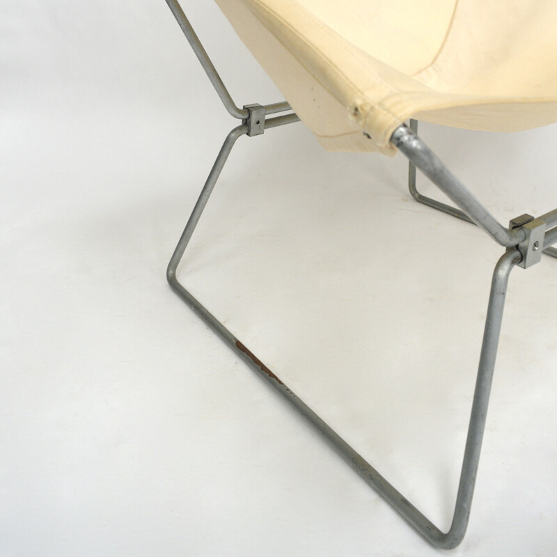 Pierre Paulin 1st Edition AP14 Butterfly Chair by Pierre Paulin - 1950s  