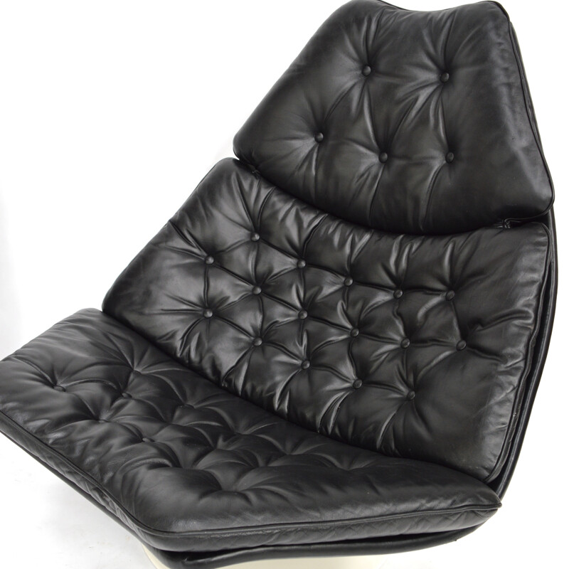 Pair of swivel chairs in black leather by Geoffrey Harcourt - 1960s