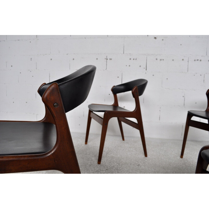 Set of 4 Scandinavian chairs in teak and leatherette - 1960s