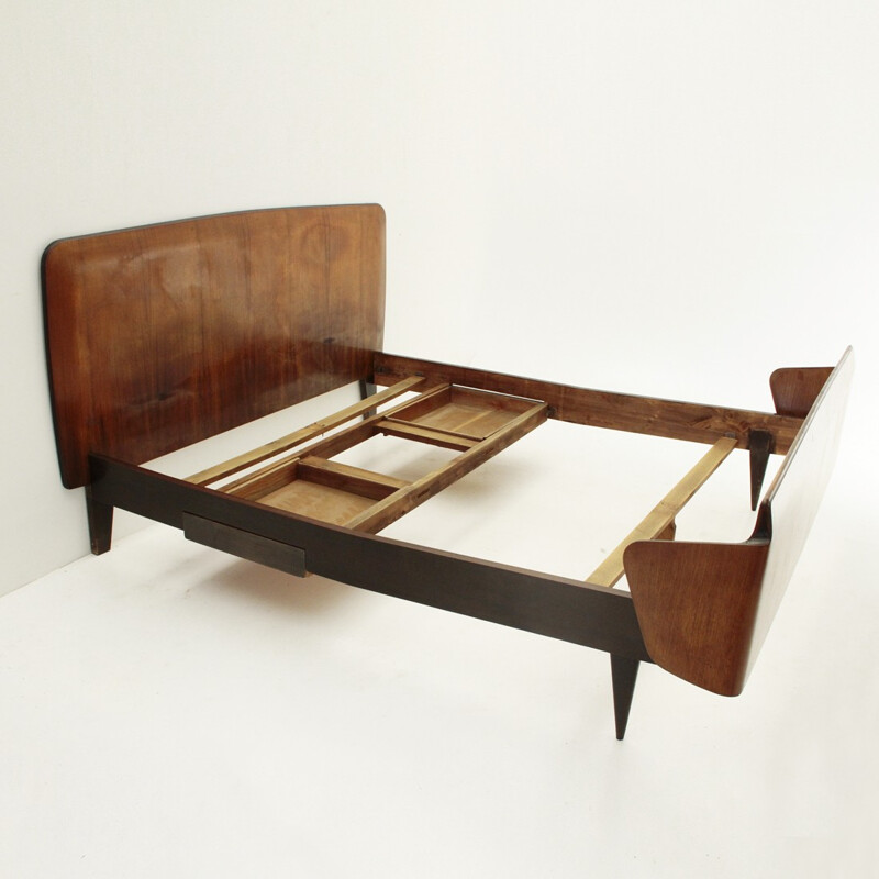 Italian modernist double bed in wood - 1950s