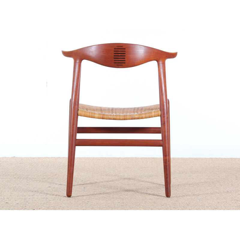 Cow horn vintage chair in teak by hans Wegner - 1960s