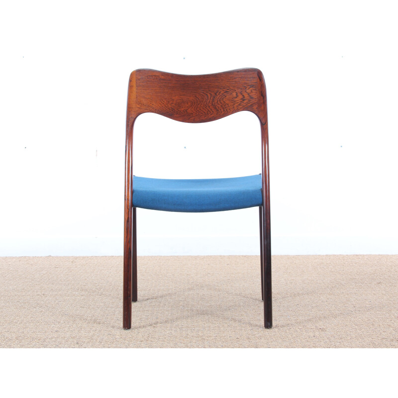 Suite de 4 chaises en palissandre de Rio modèle 71 de Niels O. Moller - 1950 