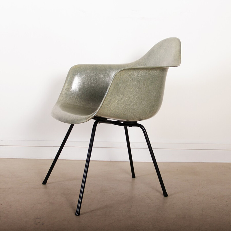 LAX vintage armchair by Zenith Plastics, Charles Eames - 1948