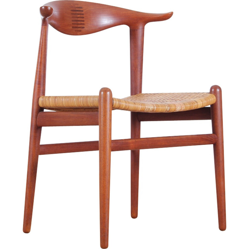 Cow horn vintage chair in teak by hans Wegner - 1960s