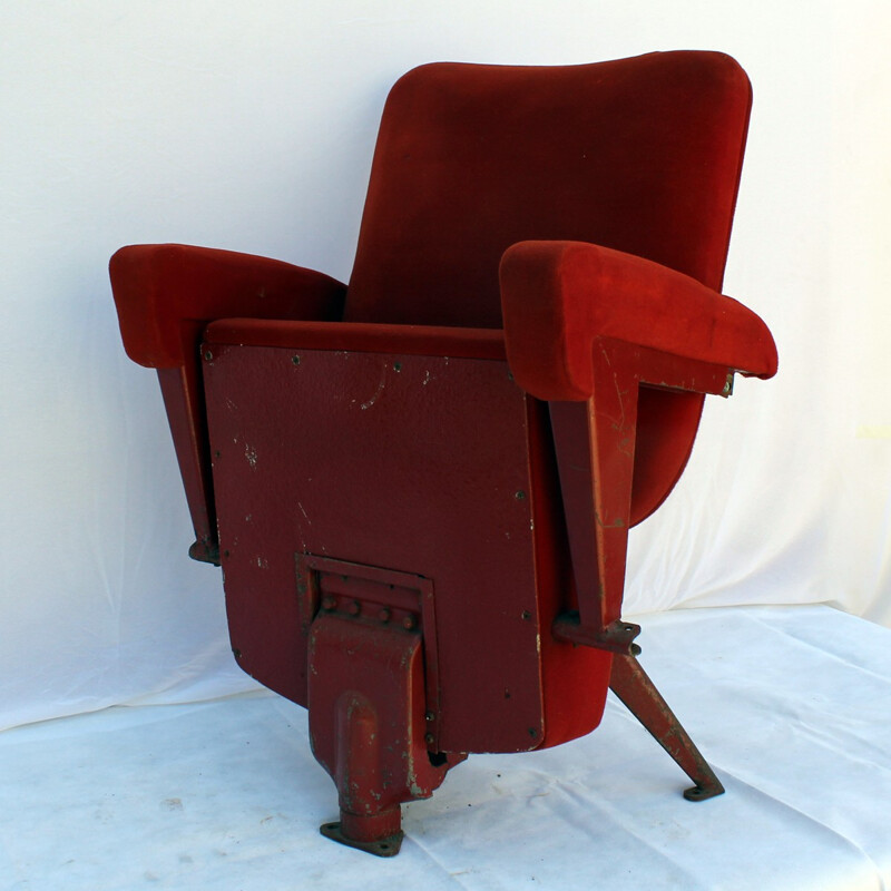 Theatre vintage red armchair - 1940s