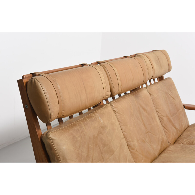 Vintage 3 seater sofa GE-375 by Hans J. Wegner - 1950s