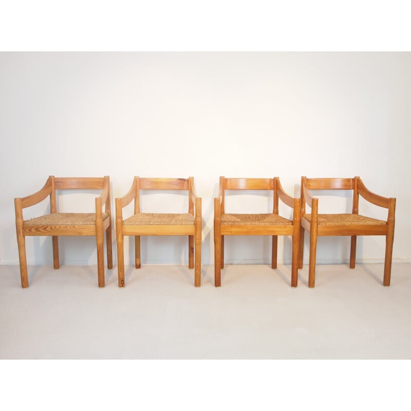 Set of 4 pine "Carimate" chairs by Vico Magistretti for Cassina - 1960s