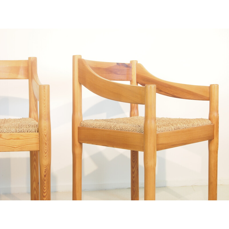 Set of 4 pine "Carimate" chairs by Vico Magistretti for Cassina - 1960s